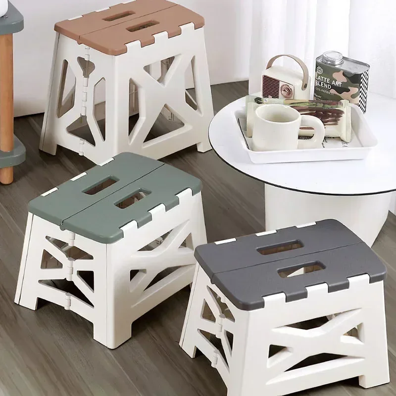 المحمولة البلاستيك كرسي بلا ظه - مراجعة Kids Outdoor Seating وسعره